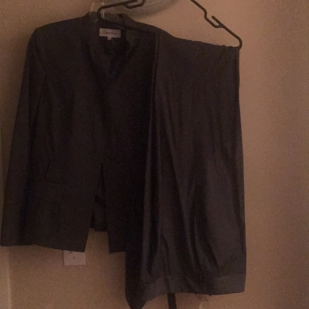 Calvin Klein GRY Ladies Pants Suit (New)